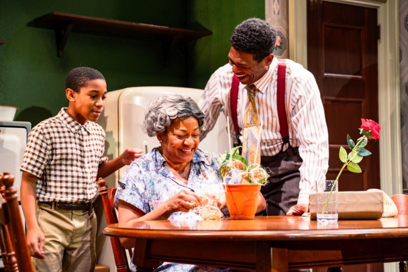 Review: A RAISIN IN THE SUN at TheatreSquared  Image