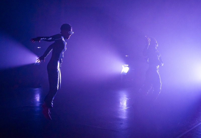 Review: THE BELT- PAST & FUTURE, Coronet Theatre Image