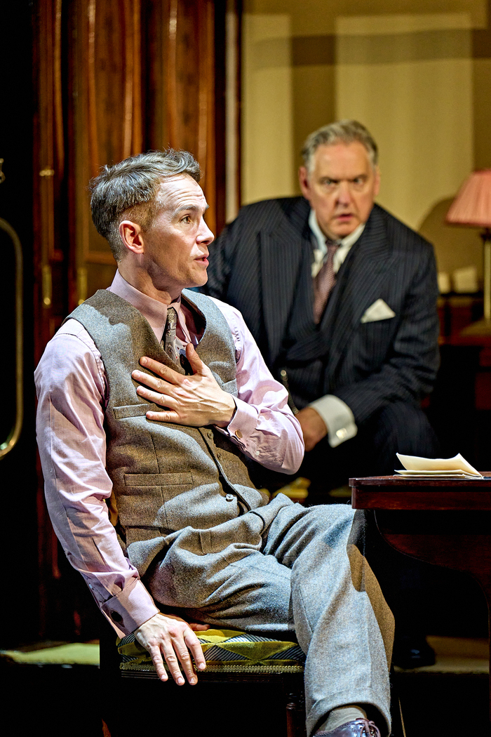 Photos: MURDER ON THE ORIENT EXPRESS Hits the Road on UK Tour  Image