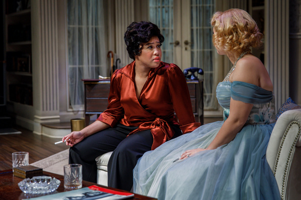 Photos: DIAL M FOR MURDER at Pittsburgh Public Theater Image