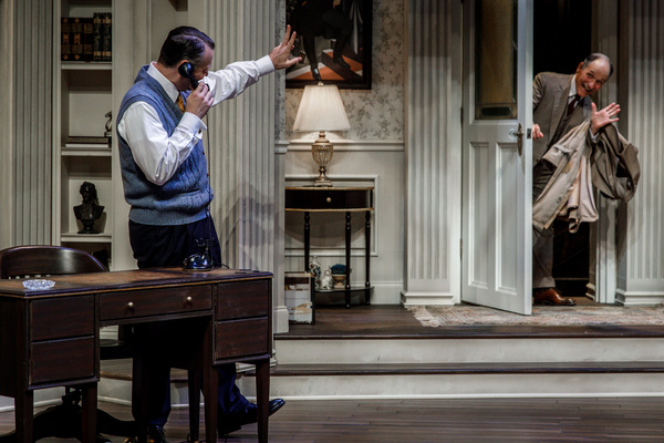 Photos: DIAL M FOR MURDER at Pittsburgh Public Theater Image