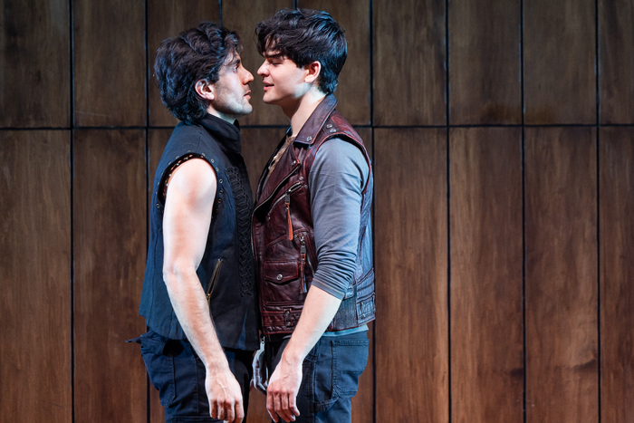 Photos: ROMEO AND JULIET at A.R.T. New Images  Image