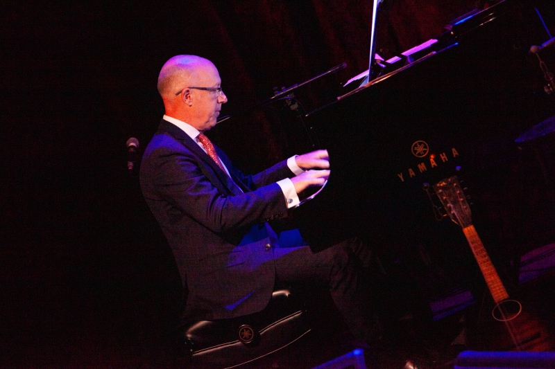 Review: THE BRYCE EDWARDS FRIVOLITY HOUR Packs Birdland Image