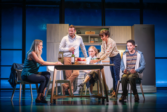 Photos: DEAR EVAN HANSEN Kicks Off New UK Tour Image