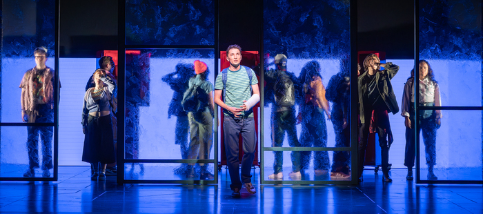 Photos: DEAR EVAN HANSEN Kicks Off New UK Tour  Image