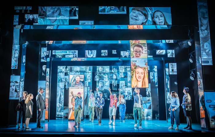 Photos: DEAR EVAN HANSEN Kicks Off New UK Tour  Image