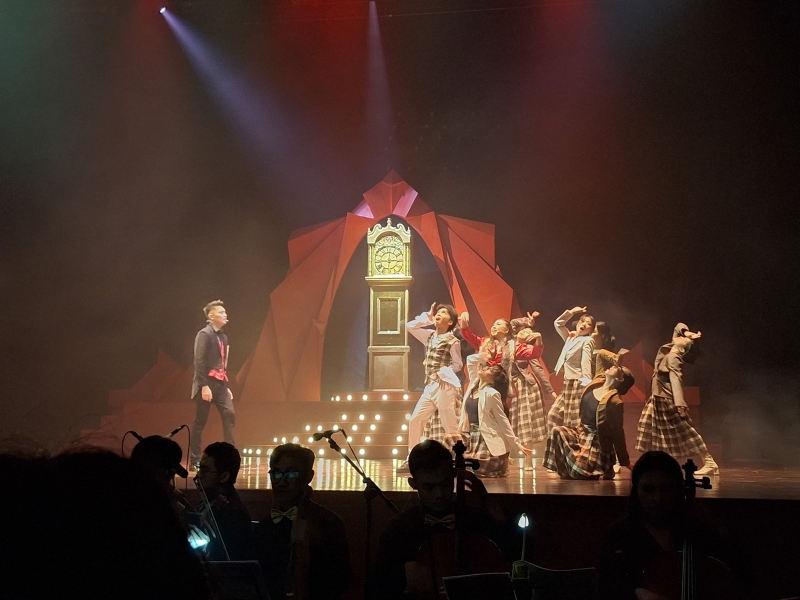 Review: Waka Waka Production's 2AM Parades a Midnight Spectacle  Image