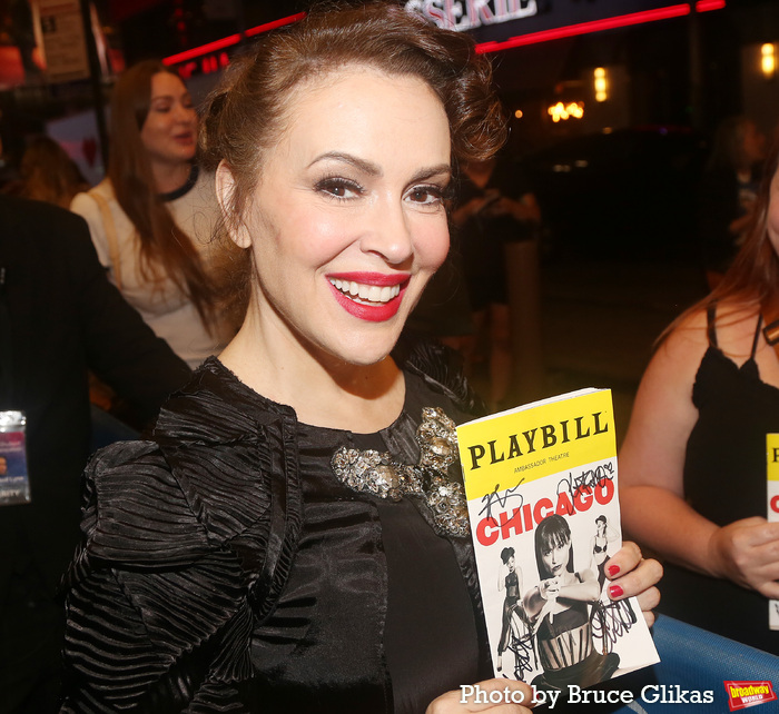 Photos: Alyssa Milano Makes her Broadway Debut in CHICAGO Image
