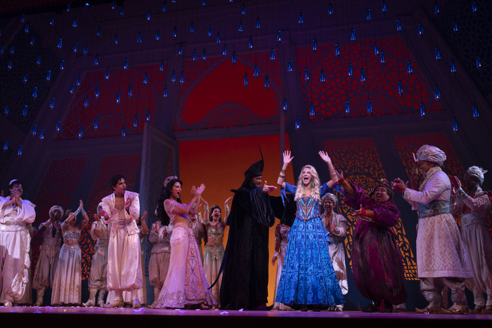 Photos/Video: 'The Golden Bachelorette' Joan Vassos Makes Broadway Debut in ALADDIN  Image