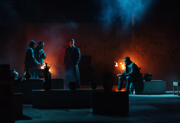 Photos: First Look At David Oyelowo And More In CORIOLANUS At The National Theatre Image