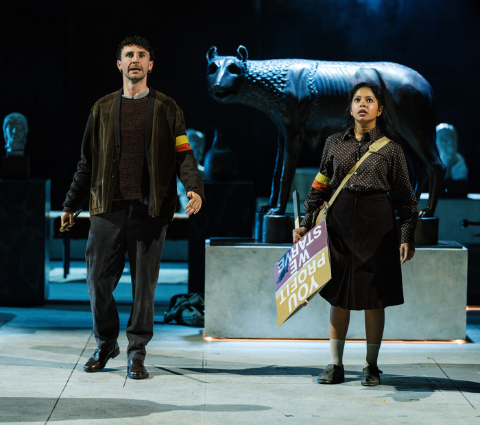 Photos: First Look At David Oyelowo And More In CORIOLANUS At The National Theatre  Image