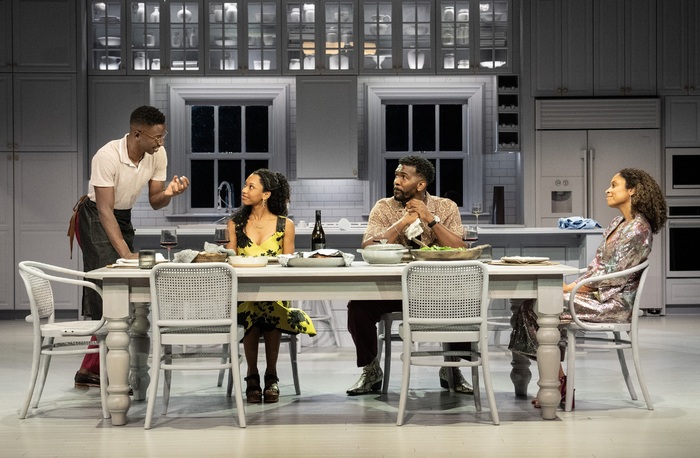 Photos: GOOD BONES at The Public Theater Image