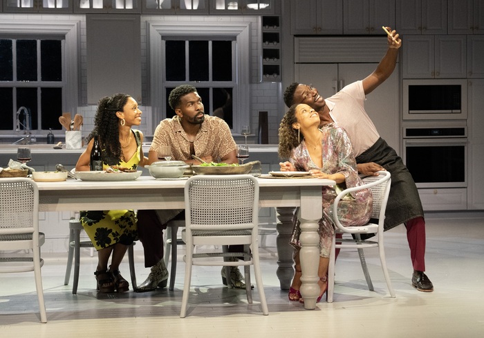 Tea Guarino, Khris Davis, Susan Kelechi Watson, and Mamoudou Athie Photo