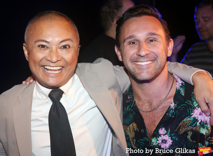 Photos: Alec Mapa Returns to the Laurie Beechman Theatre Image
