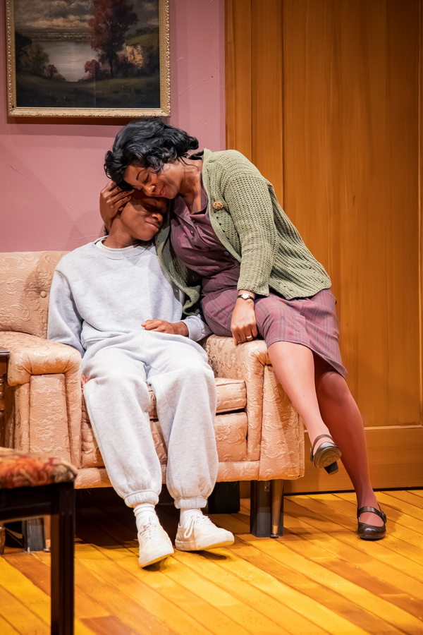 Photos: BEHIND THE SUN At History Theatre  Image