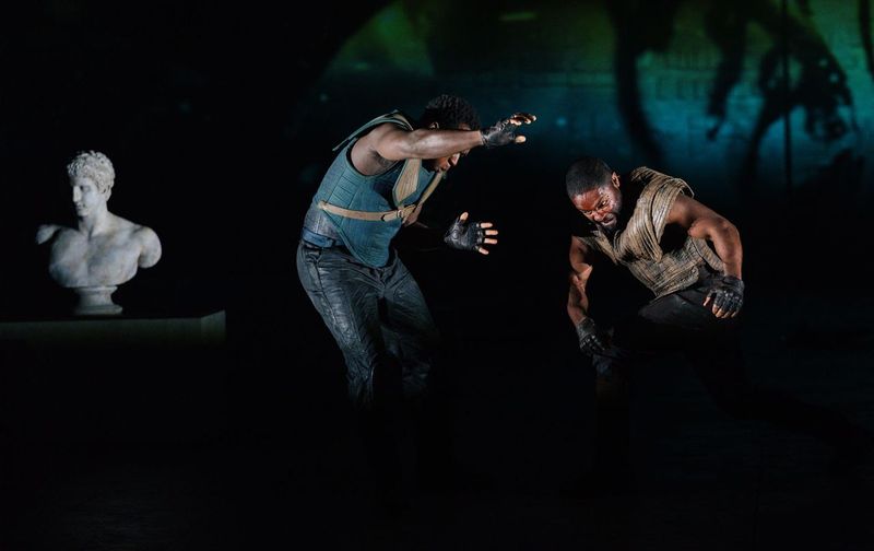 Review: CORIOLANUS, National Theatre  Image