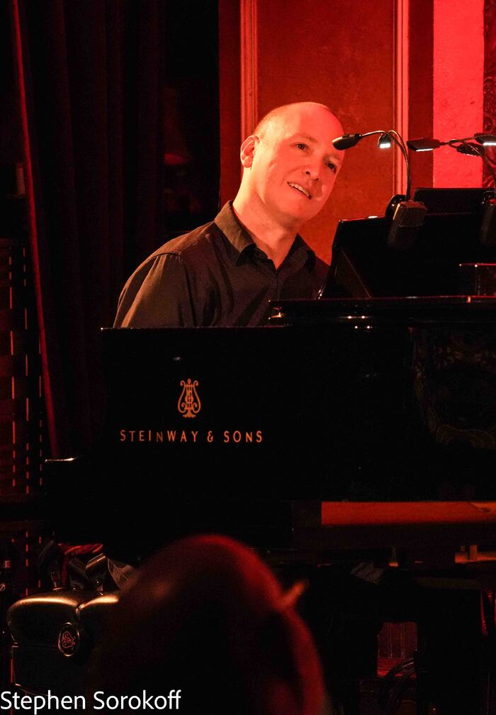 PHOTOS: Cheyenne Jackson Brings SIGNS OF LIFE to 54 Below Image