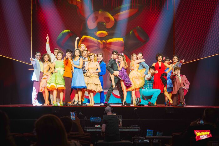 PHOTOS: GREASE regresa a Madrid y se estrena en el Apolo Image