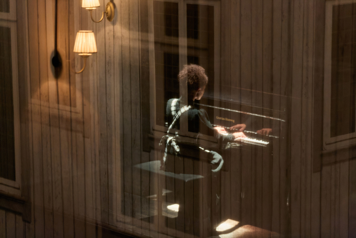 Photos: A DOLL'S HOUSE At Sheffield Theatres Image