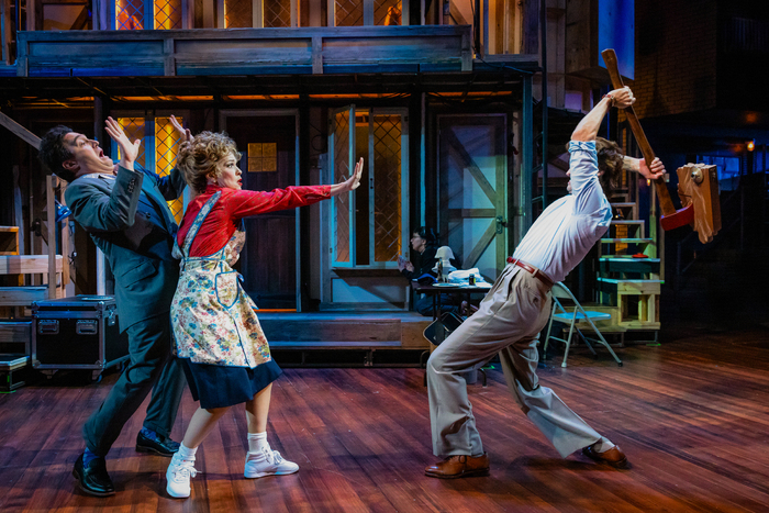 Photos: NOISES OFF at the Alley Theatre Image