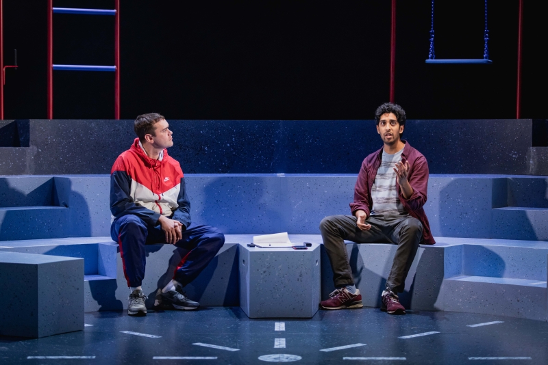 Review: PINS AND NEEDLES, Kiln Theatre Image