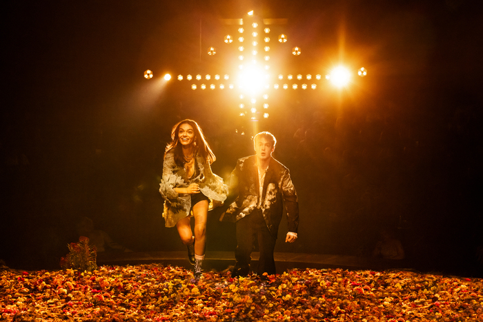 Photos: First Look At ROMEO + JULIET, Beginning Previews Tonight on Broadway  Image