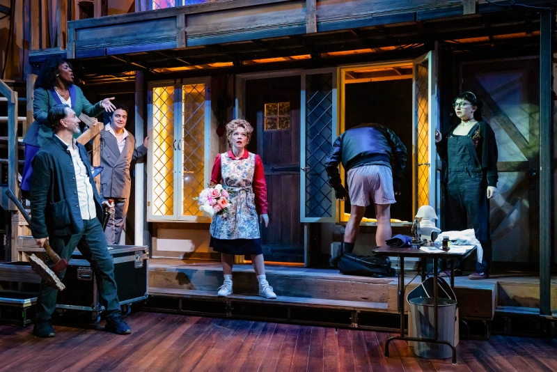 Interview: Michelle Elaine of NOISES OFF at Alley Theatre  Image