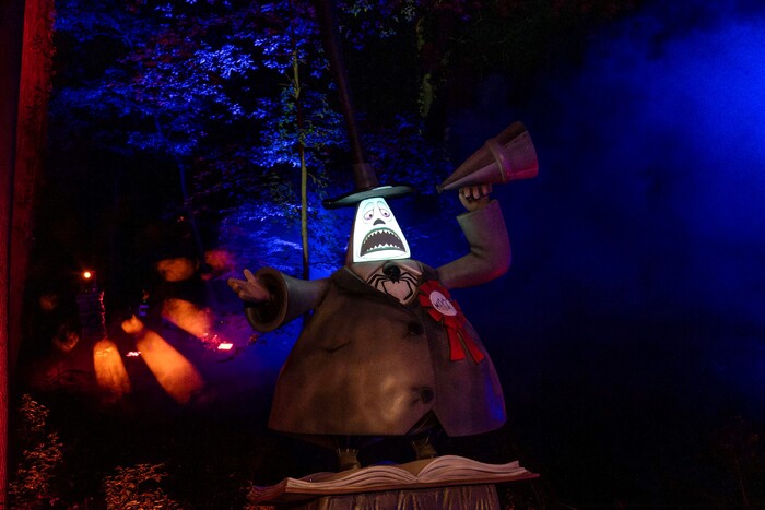 Photos: Inside THE NIGHTMARE BEFORE CHRISTMAS Light Trail at the New York Botanical Garden Image