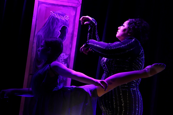 Photos: First Look At DARK LADIES Off-Broadway   Image