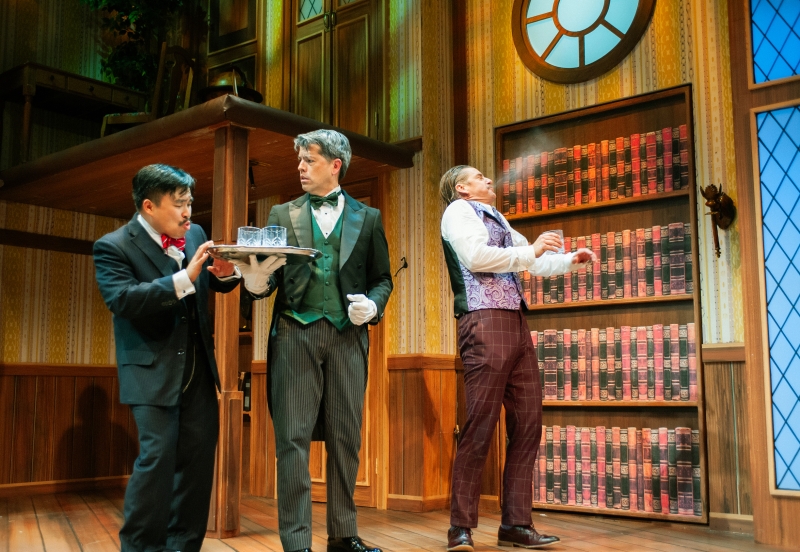 Review: THE PLAY THAT GOES WRONG at SF Playhouse  Image