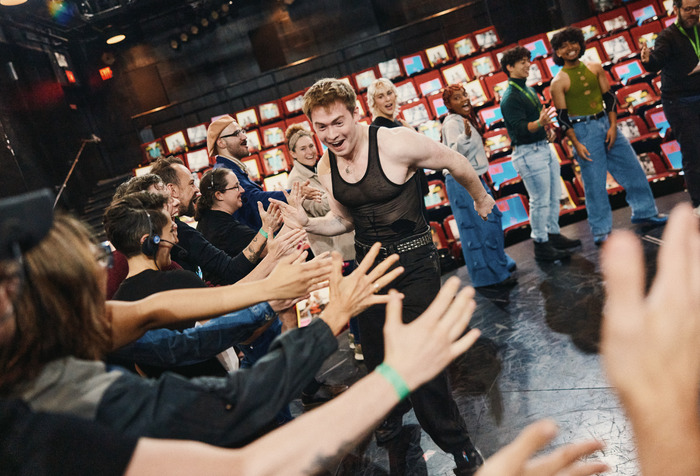 Photos: ROMEO + JULIET First Preview Image