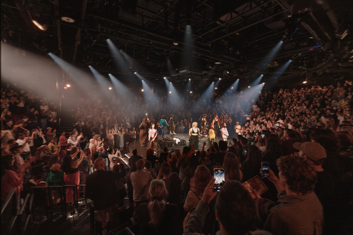 Photos: ROMEO + JULIET First Preview Image