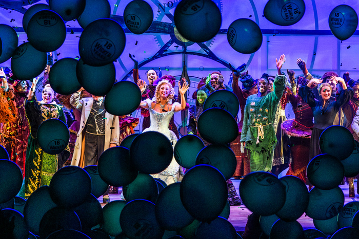 Photos: WICKED Celebrates 18 Years In The West End Image