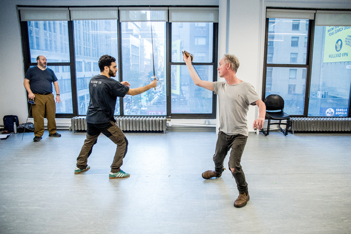 Photos: Inside Rehearsal for The Curtain's MACBETH Image