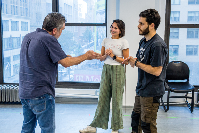 Photos: Inside Rehearsal for The Curtain's MACBETH  Image