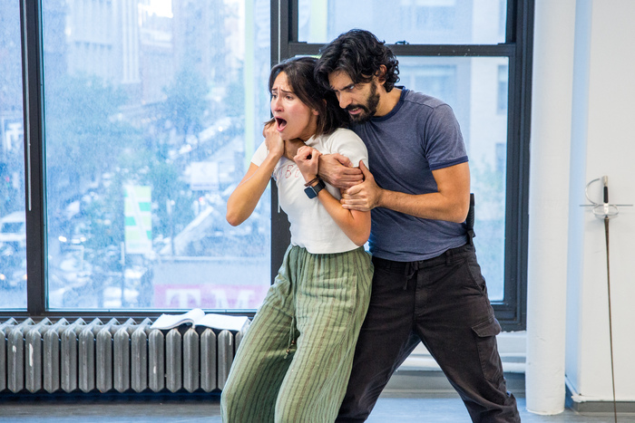 Photos: Inside Rehearsal for The Curtain's MACBETH Image