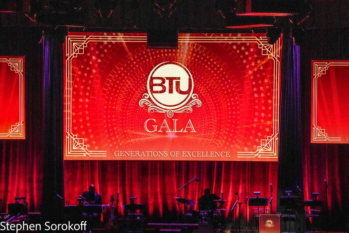 Photos: A Fantastic Night For Black Theatre United at Ziegfeld Ballroom  Image