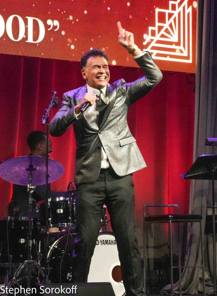 Brian Stokes Mitchell Photo