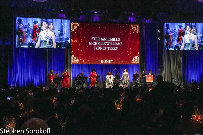 Photos: A Fantastic Night For Black Theatre United at Ziegfeld Ballroom  Image