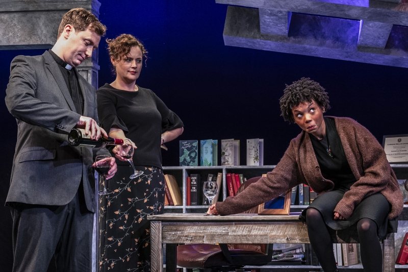 Review: FAITHLESS at Washington Stage Guild  Image