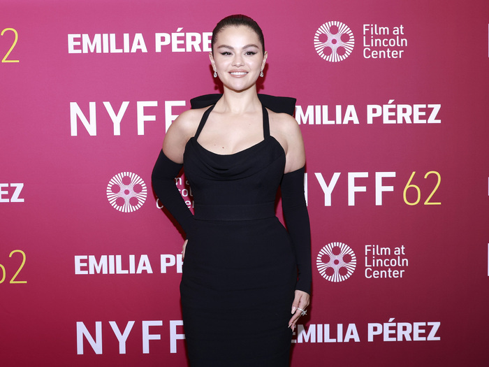 Photos: Selena Gomez, Zoe Saldaña & More Attend New York Screening of EMILIA PEREZ  Image