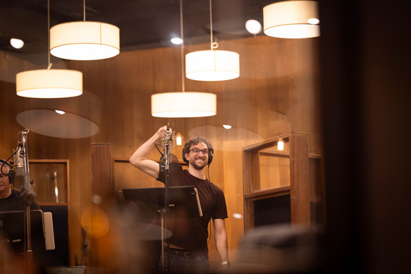 Photos: In The Recording Studio With ABRIL A New Musical Image