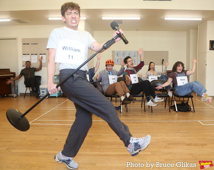 Kevin McHale, Beanie Feldstein, Noah Galvin, Philippe Arroyo, Leana Rae Concepcion, N Photo