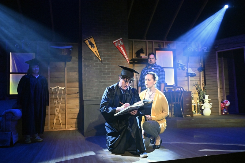 Review: SNAPSHOTS at The Winter Park Playhouse Image