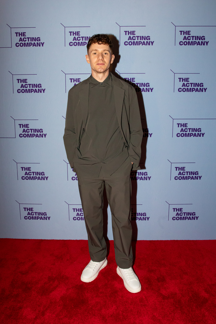 Photos: Rachel Brosnahan, David Corenswet & More at HOLIDAY Benefit Reading Image