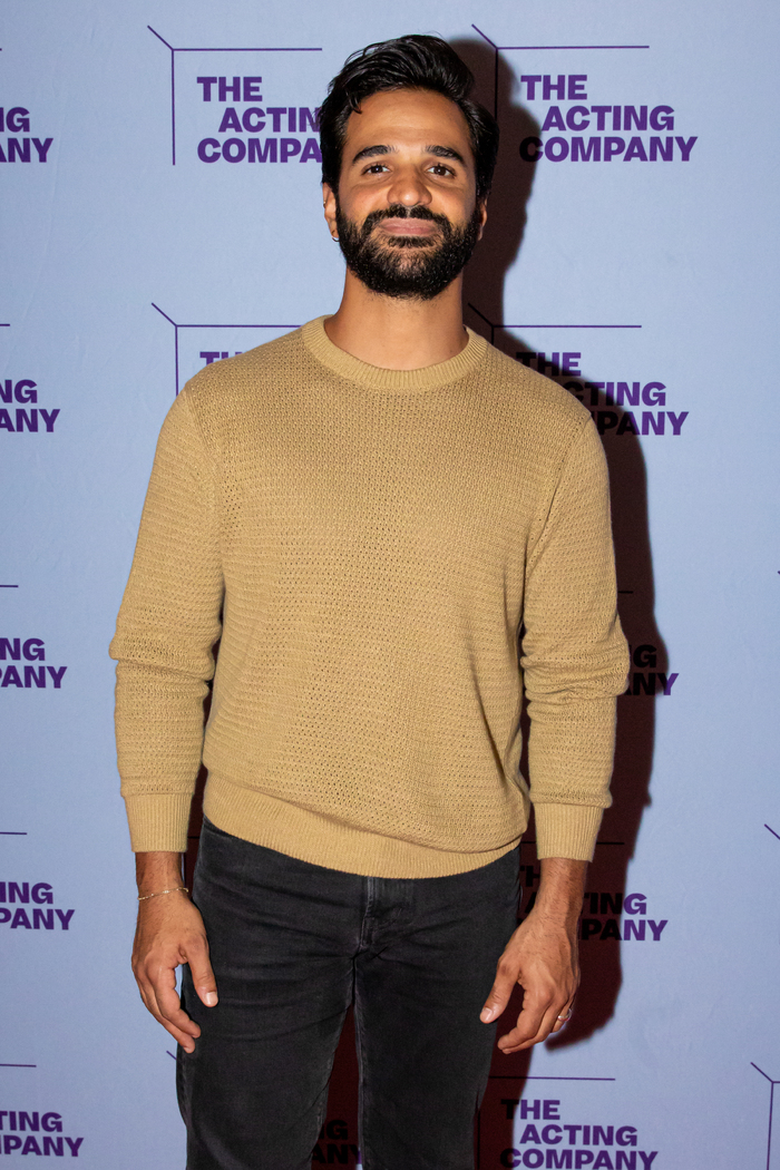 Photos: Rachel Brosnahan, David Corenswet & More at HOLIDAY Benefit Reading Image