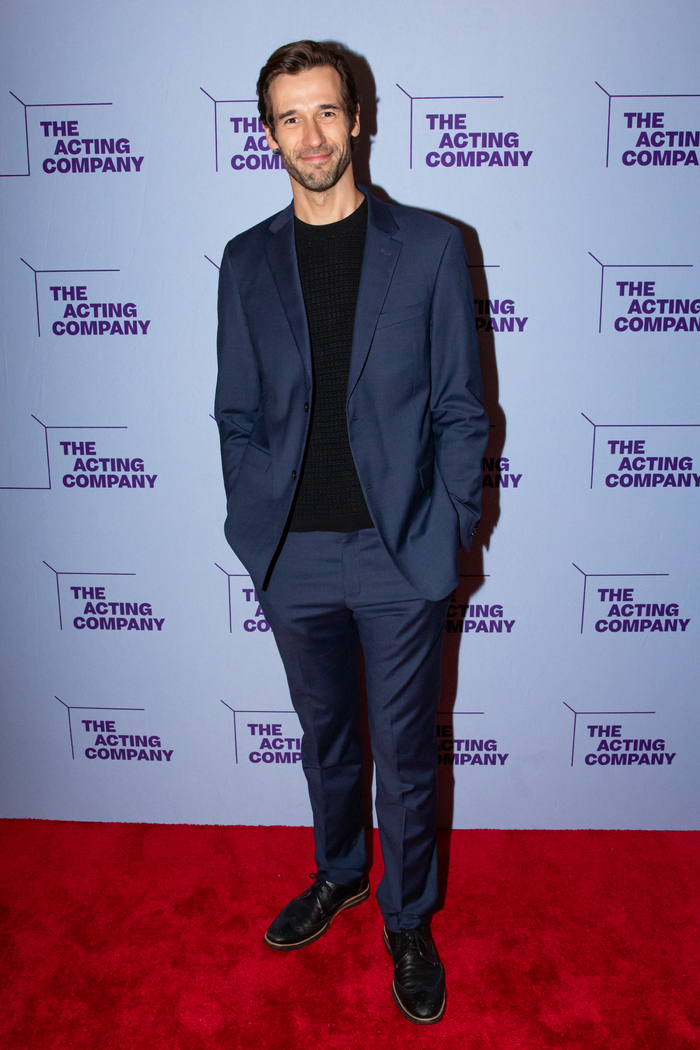 Photos: Rachel Brosnahan, David Corenswet & More at HOLIDAY Benefit Reading Image
