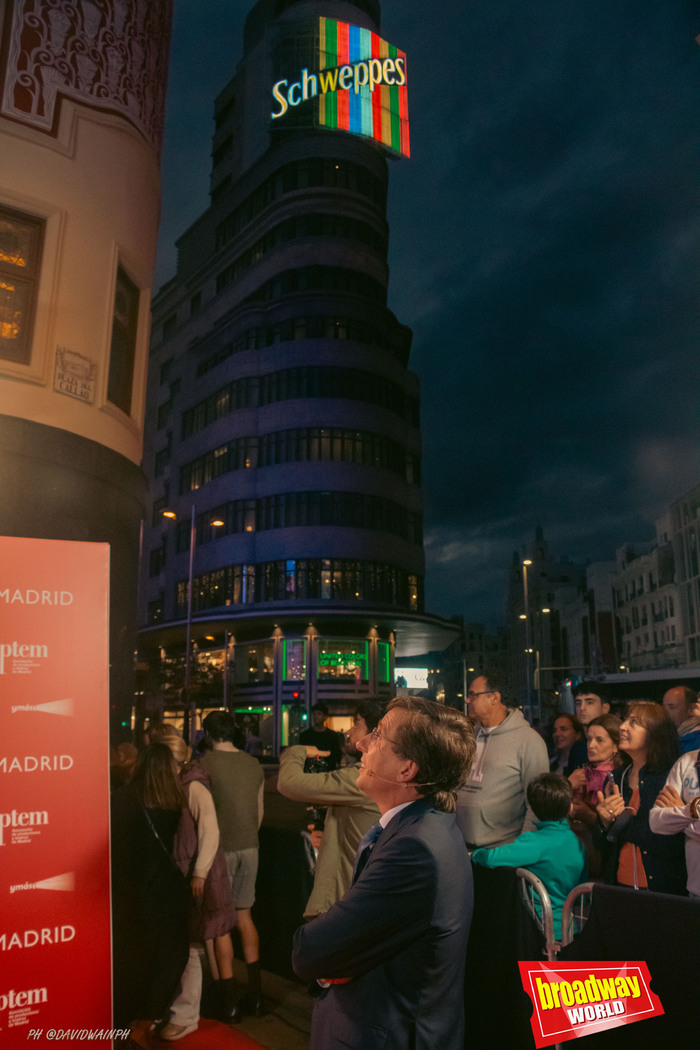 PHOTOS: Se presenta la Temporada Teatral de Madrid en la Plaza de Callao  Image