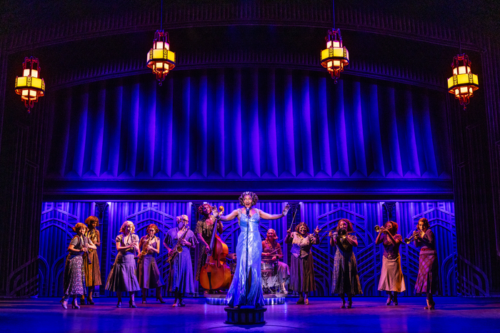 Photos: SOME LIKE IT HOT on Tour First Look  Image