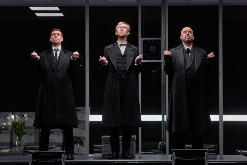 Review: THE LEHMAN TRILOGY, Gillian Lynne Theatre Image
